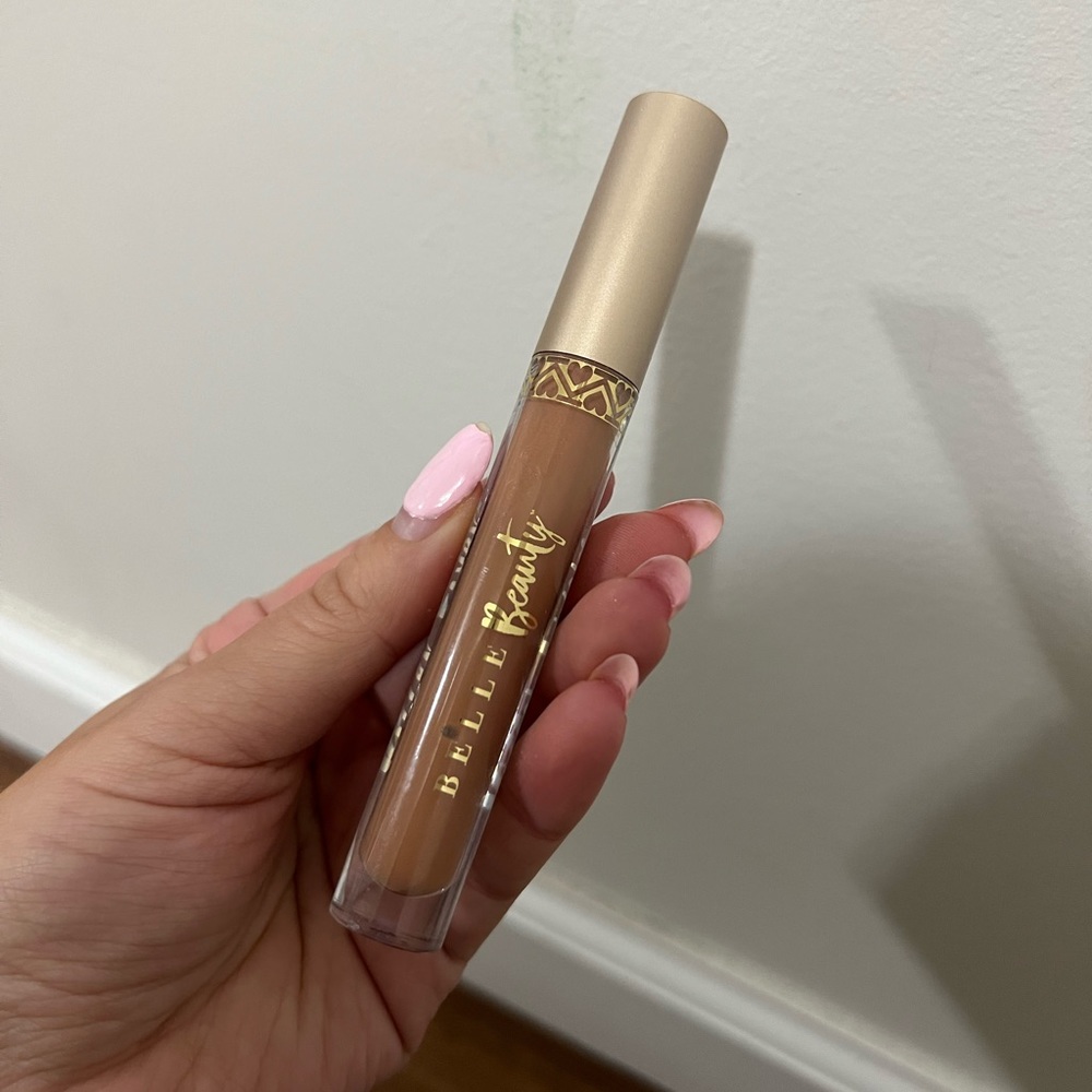 NEW Belle Beauty Kisser Fixer Brown Nude Lip Gloss